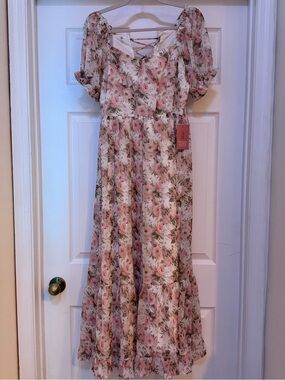 Ivy City Co Beloved Dress in Floral Size 2